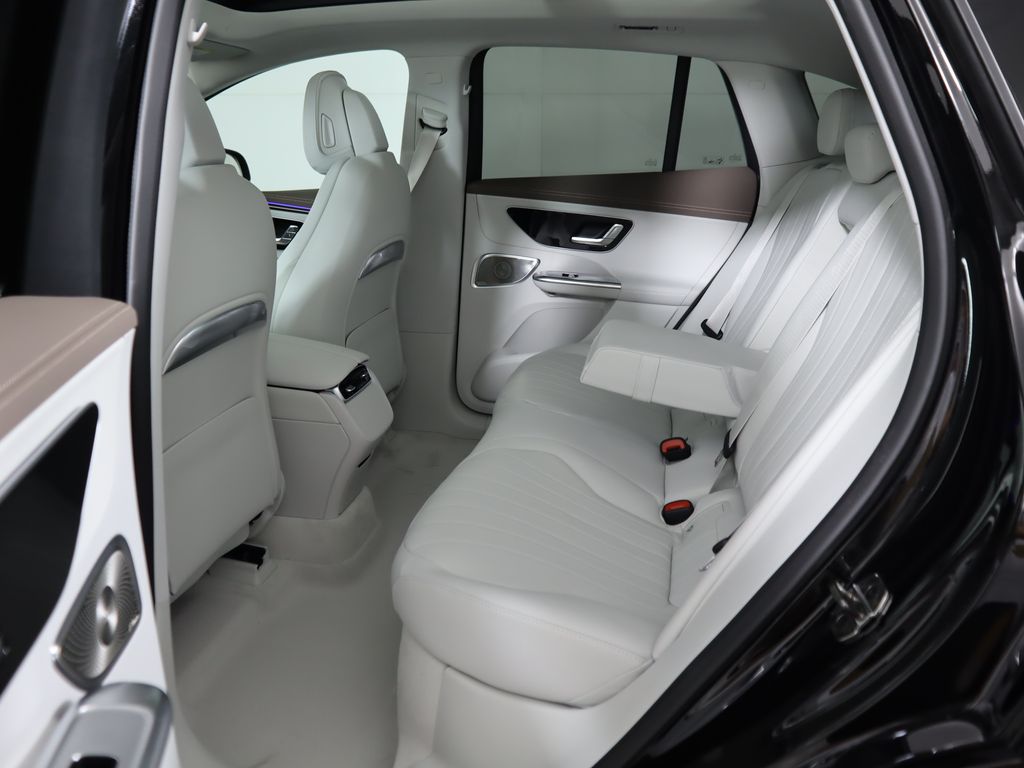 Thumbnail: 2026 Mercedes-Benz EQE - 23