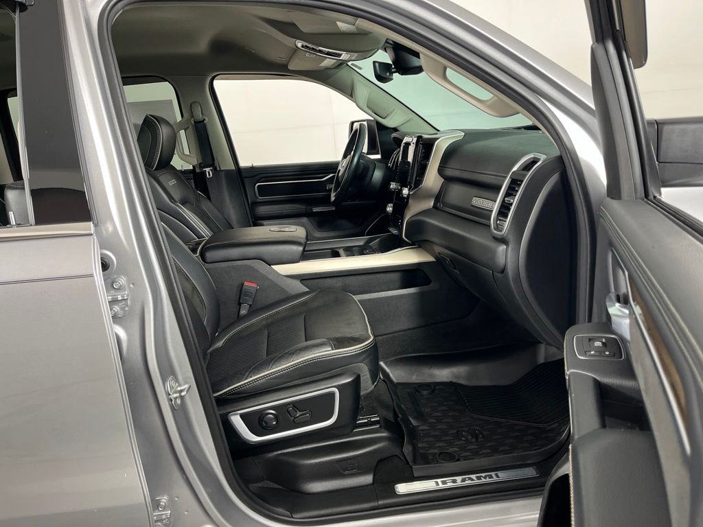 Thumbnail: 2022 RAM 1500 - 4