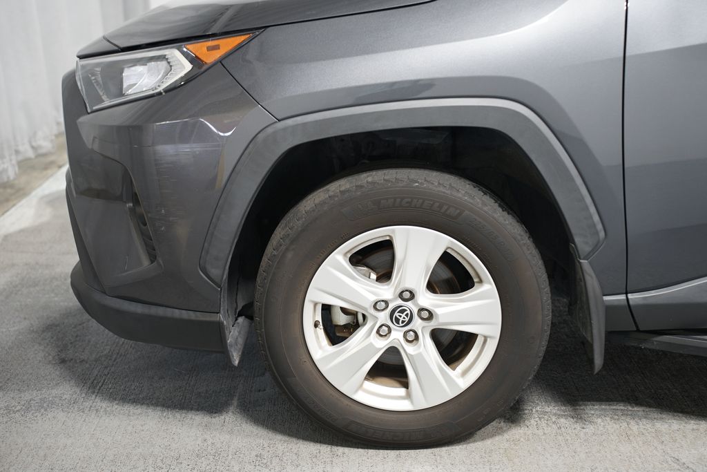 Thumbnail: 2021 Toyota RAV4 - 5