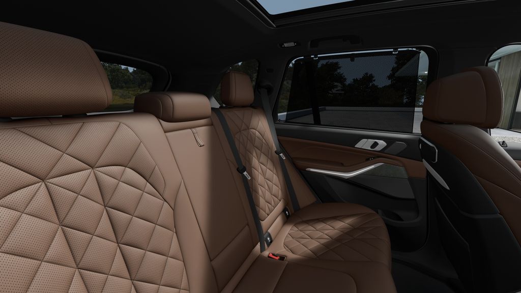 Thumbnail: 2026 BMW X5 - 12