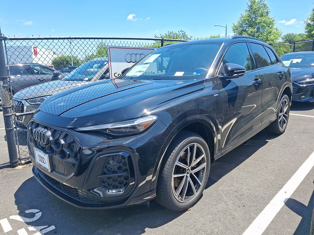 Thumbnail: 2026 Audi Q5 - 1