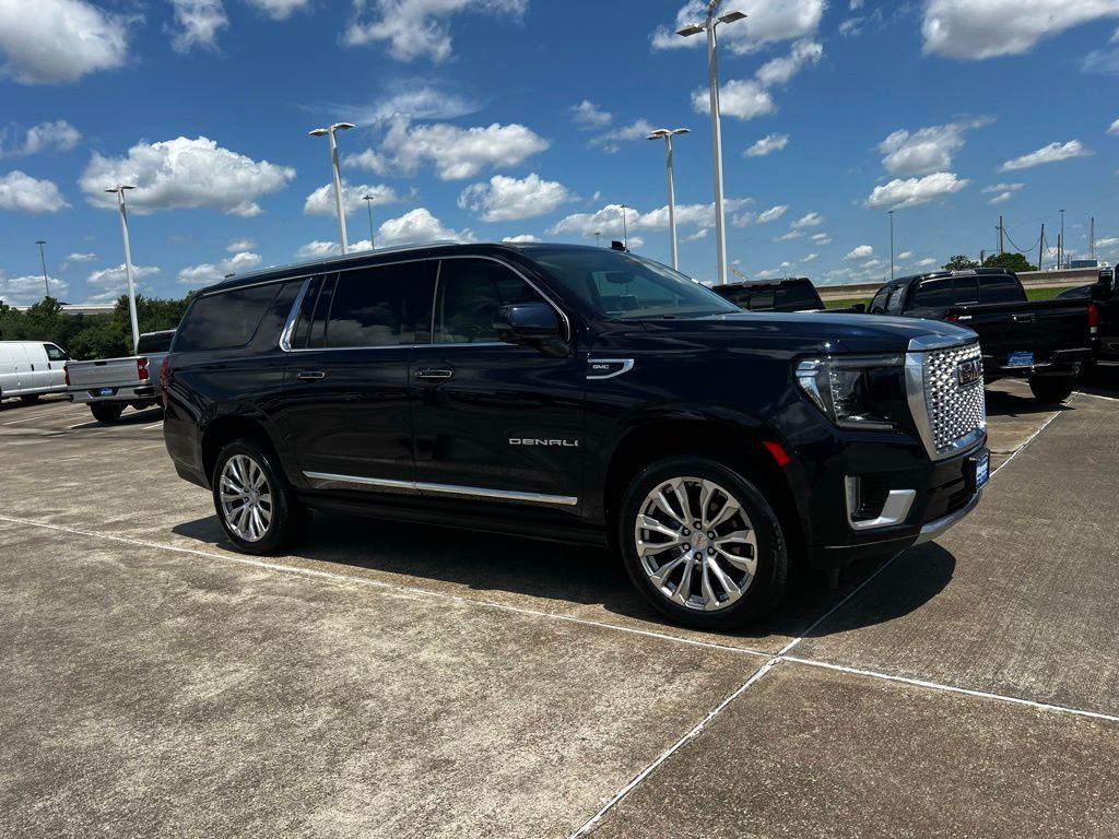 2023 GMC Yukon XL Denali Blue at Toyota of Victoria