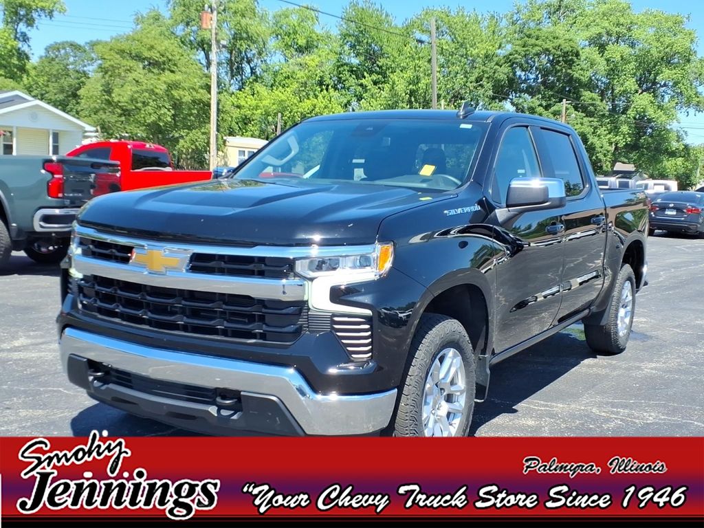 Black 2024 Chevrolet Silverado 1500 LT Crew Cab 4WD Pickup Truck Four-Wheel Drive 8-Speed Automatic