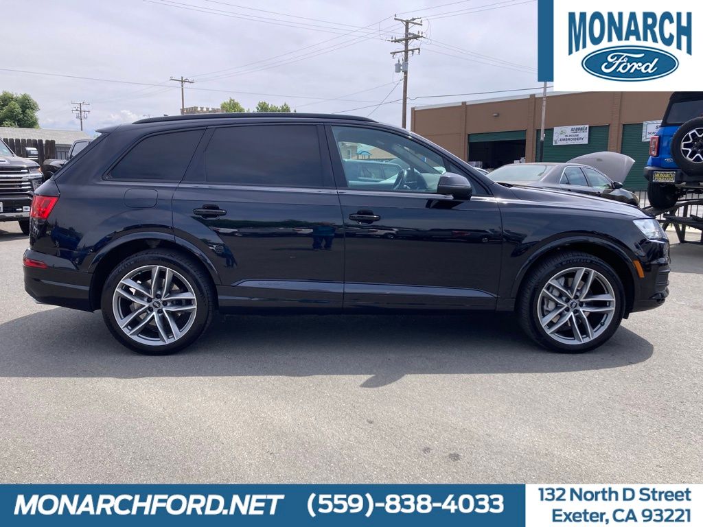 Orca Black Metallic 2017 Audi Q7 3.0T quattro Prestige SUV / Crossover All-Wheel Drive 8-Speed Automatic
