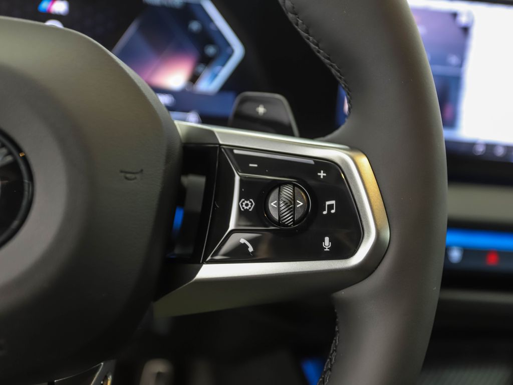 Thumbnail: 2026 BMW X3 - 14