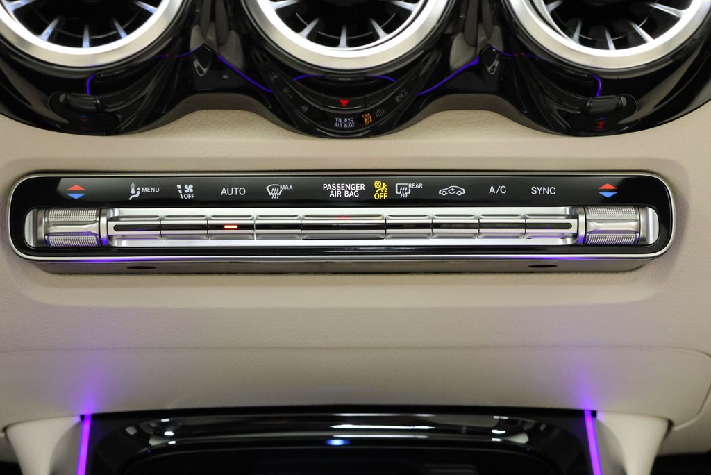 Thumbnail: 2026 Mercedes-Benz GLB - 27