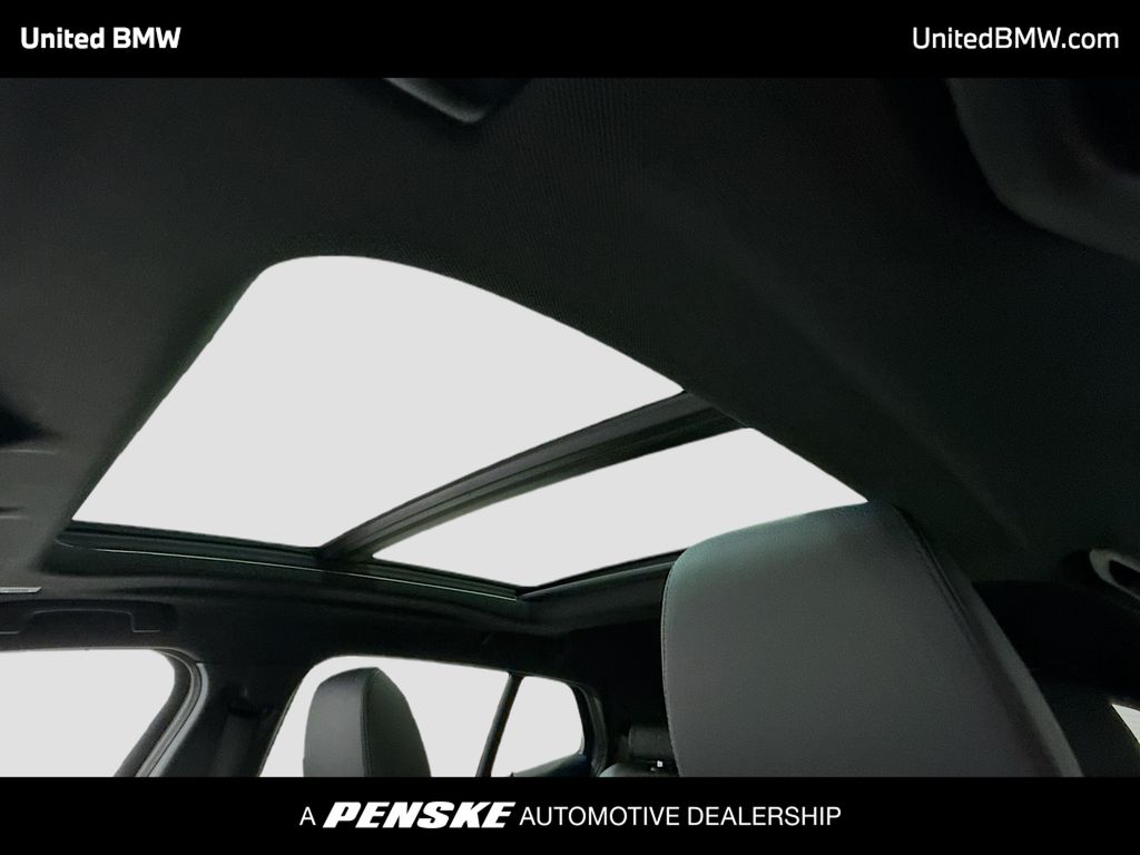 Thumbnail: 2022 BMW X2 - 12