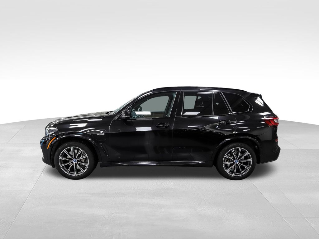 Thumbnail: 2022 BMW X5 - 2