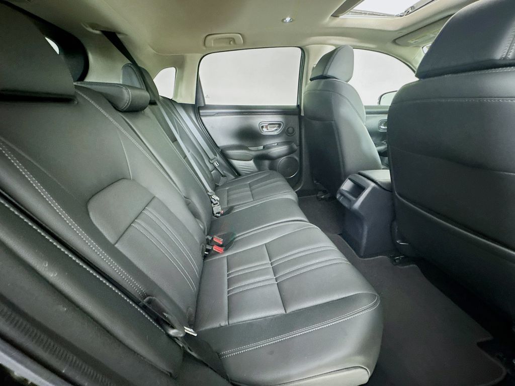 Used Car 2024 Honda Hr-v  Ex-l For Sale Under $30,000 In Austin, Texas