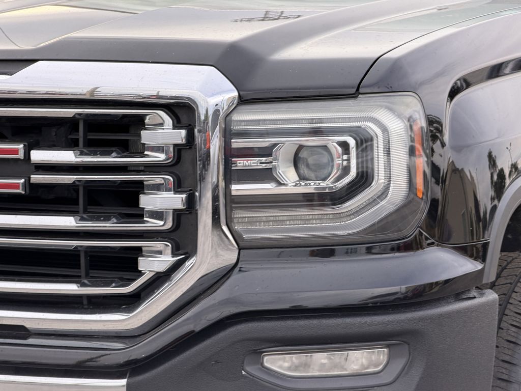 used 2018 GMC Sierra 1500 car, priced at $20,992