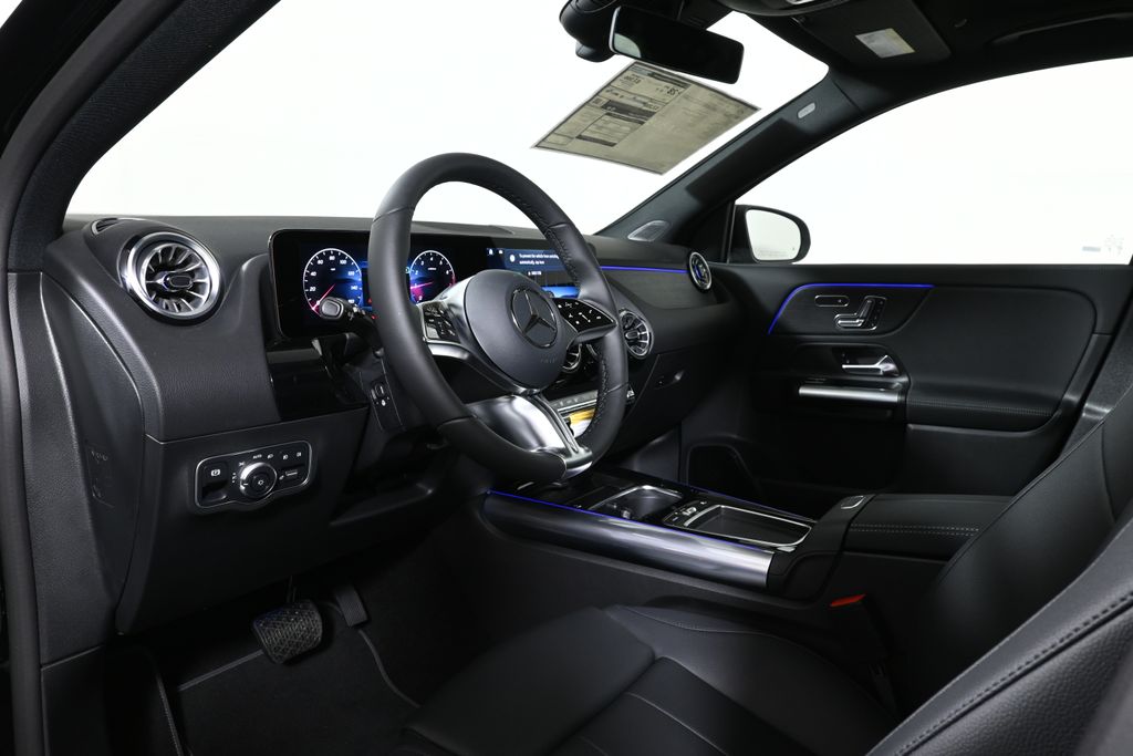 Thumbnail: 2026 Mercedes-Benz GLA - 15
