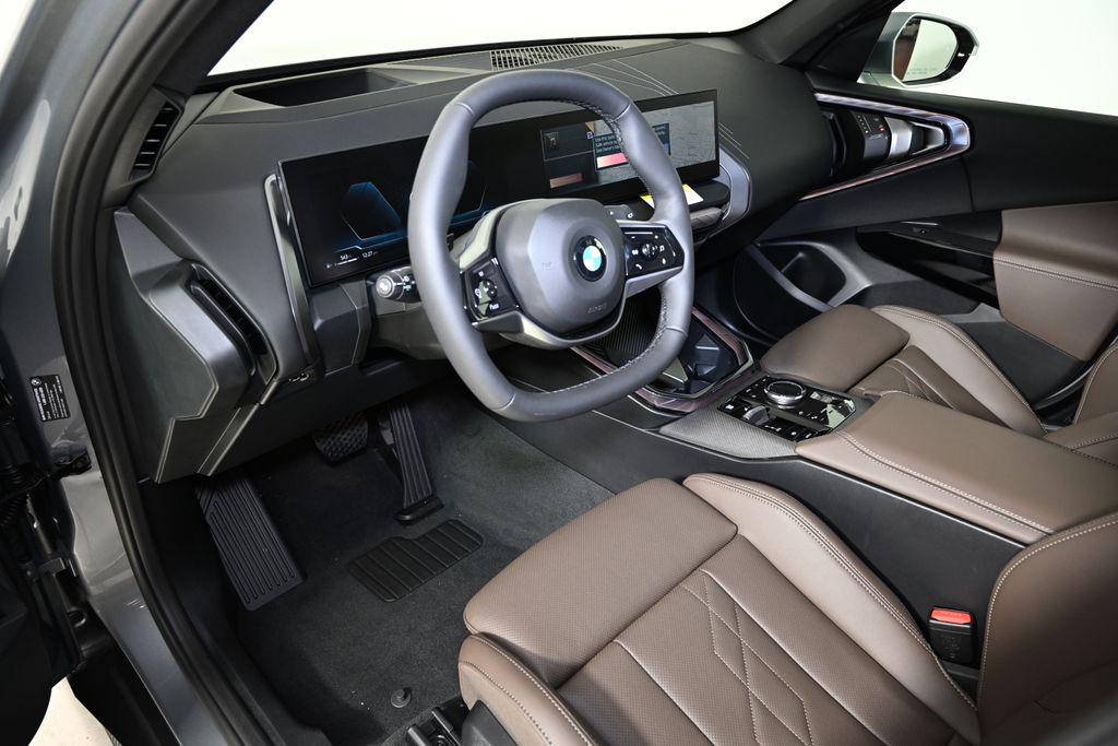 Thumbnail: 2026 BMW X3 - 15