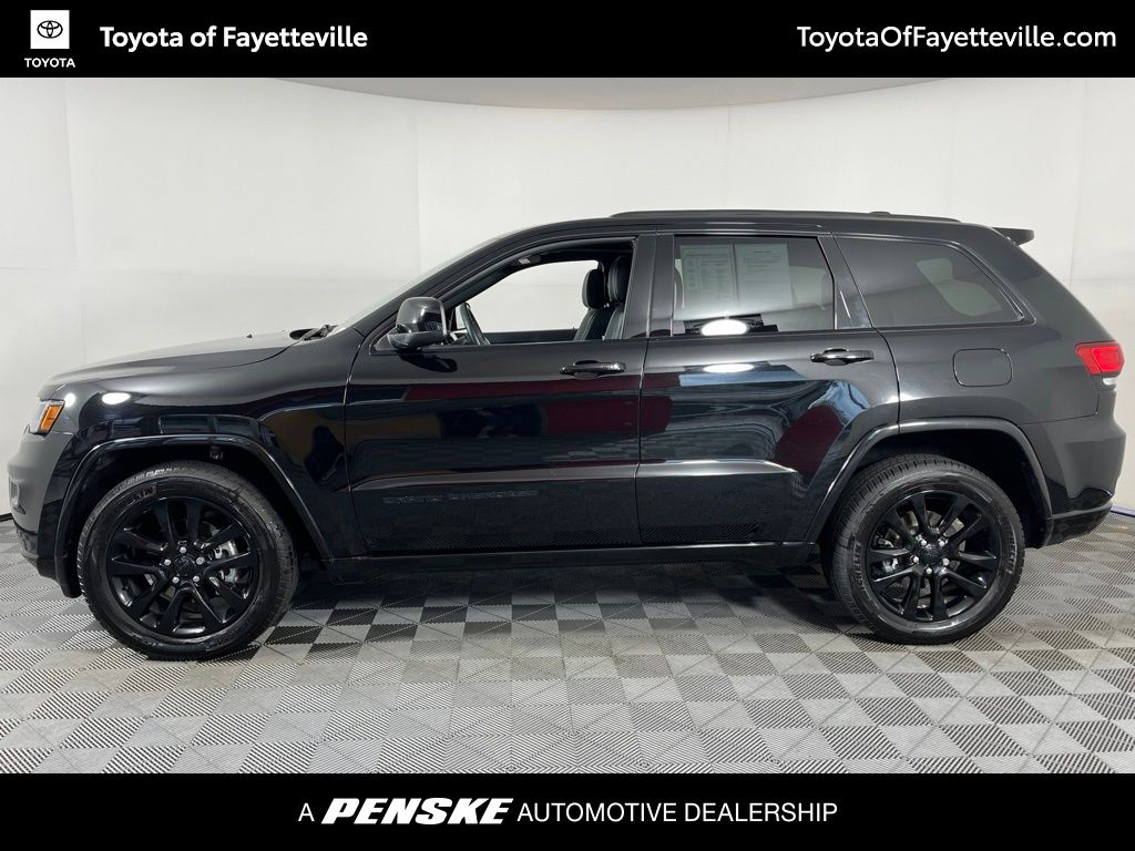Thumbnail: 2019 Jeep Grand Cherokee - 2