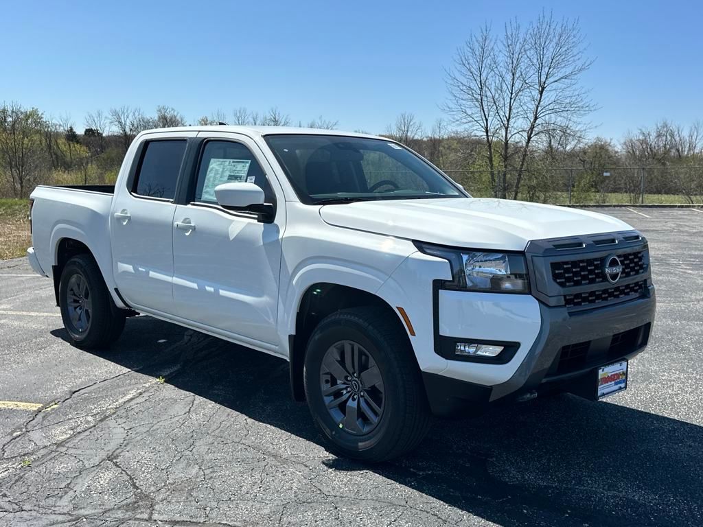 2025 Nissan Frontier SV photo