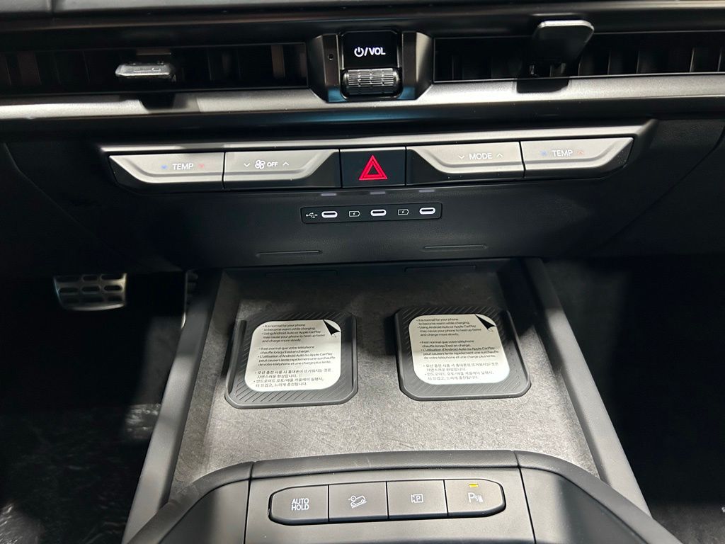 new 2027 Kia Telluride Hybrid car, priced at $57,405