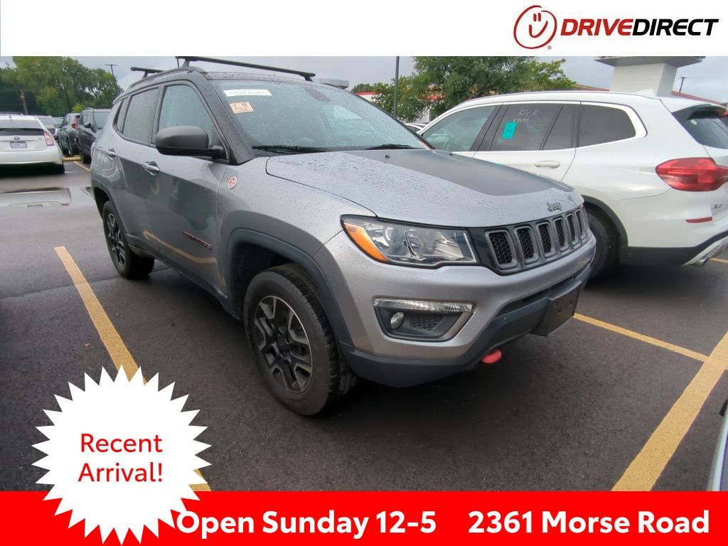 Billet Silver Metallic Clearcoat 2019 Jeep Compass SUV / Crossover Four-Wheel Drive 9-Speed Automatic