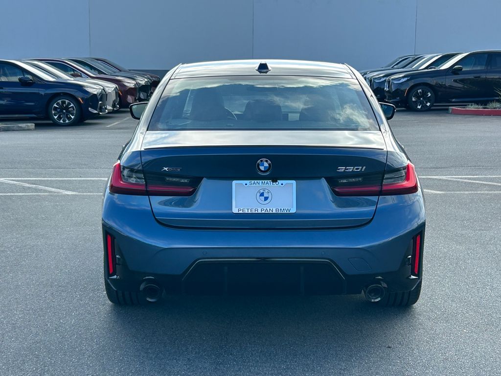 2026 Bmw 330i xDrive photo 4