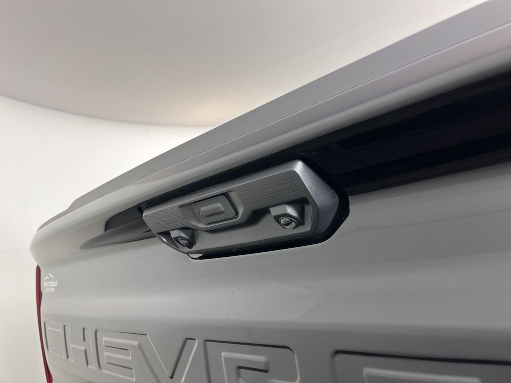 Thumbnail: 2026 Chevrolet Silverado 1500 - 19
