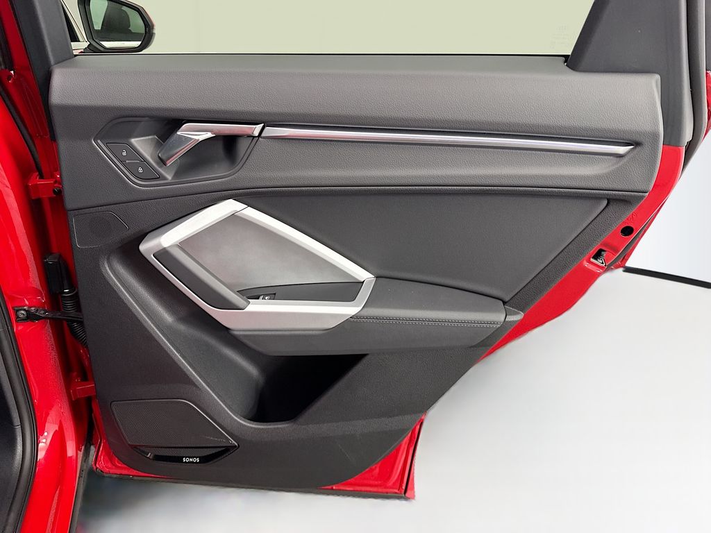 Thumbnail: 2025 Audi Q3 - 25