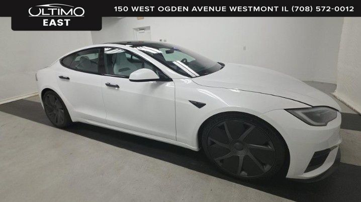 Pearl White Multi-Coat 2026 Tesla Model S Sedan All-Wheel Drive 1-Speed Automatic