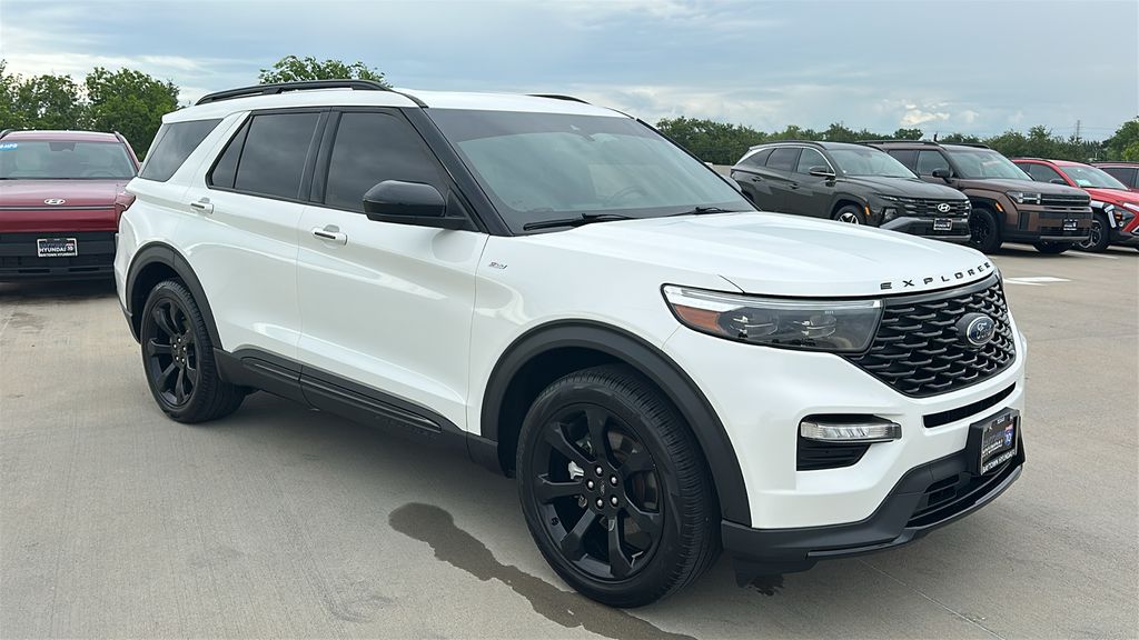 2024 Ford Explorer ST-Line White at DeMontrond Auto Country
