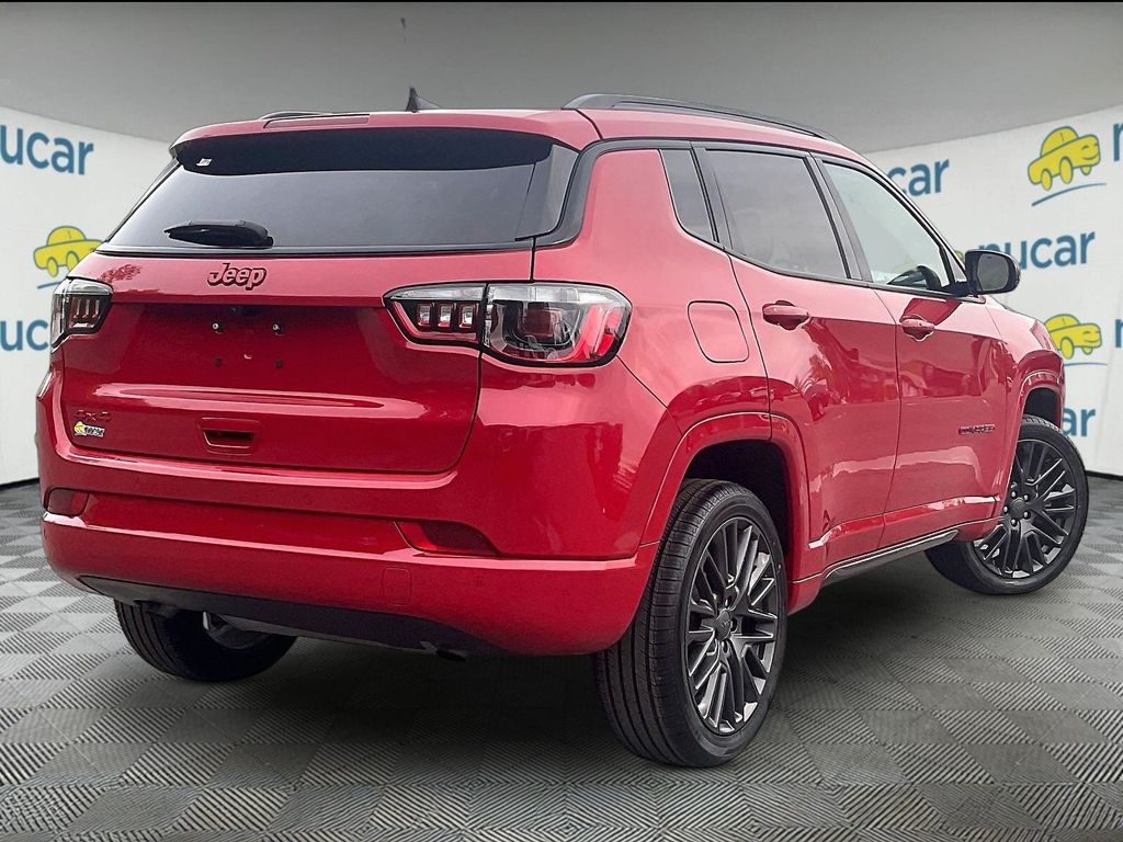 2023 Jeep Compass — photo 6