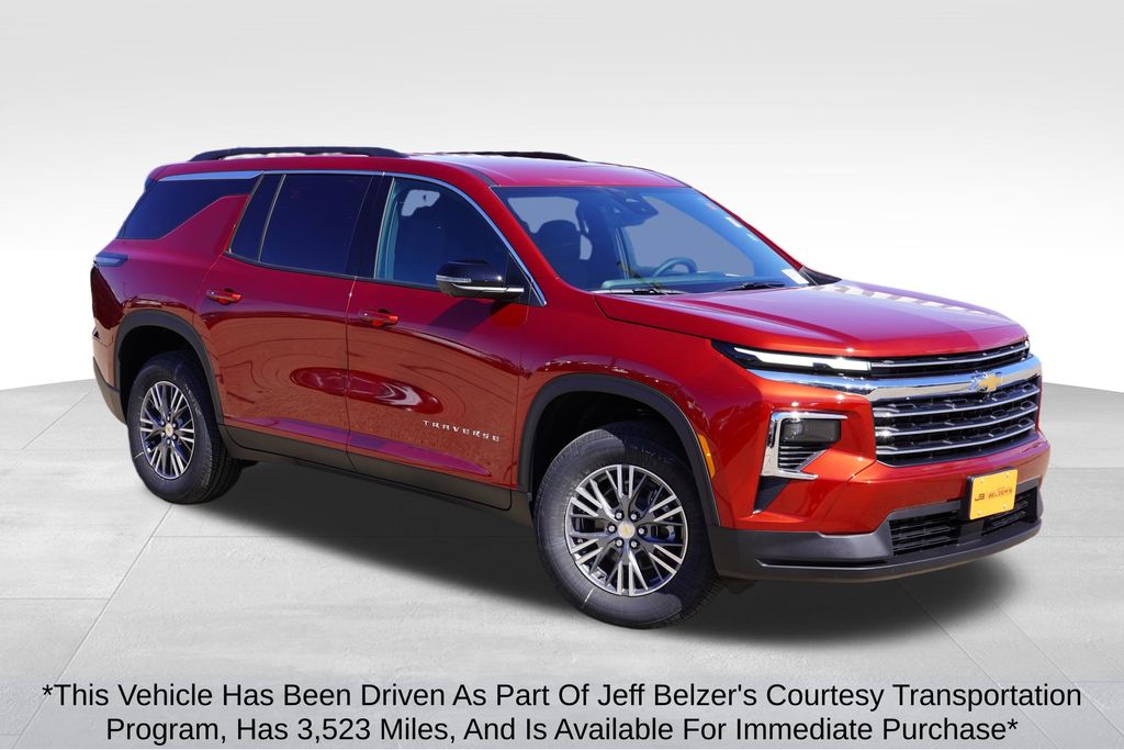 Radiant Red Tintcoat 2026 Chevrolet Traverse SUV / Crossover Four-Wheel Drive 8-Speed Automatic