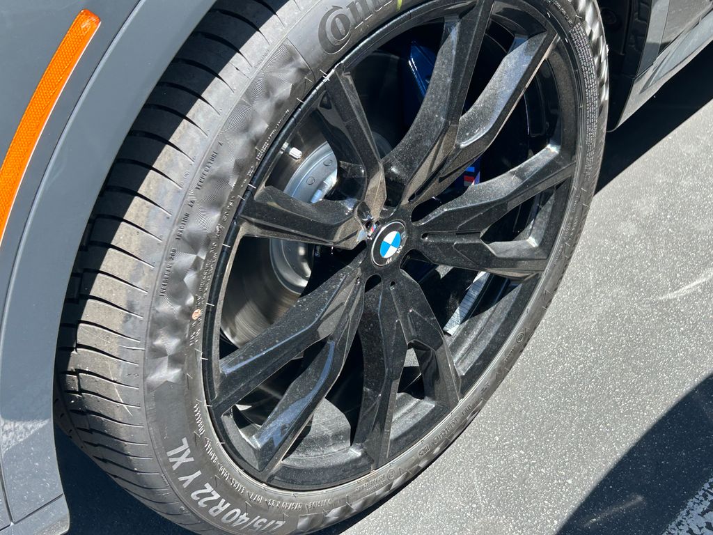 2026 BMW X7 xDrive40i 3