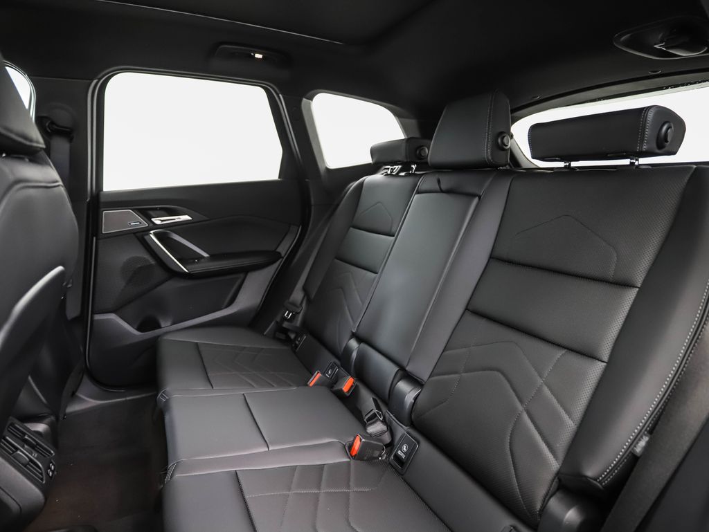 Thumbnail: 2026 BMW X1 - 23