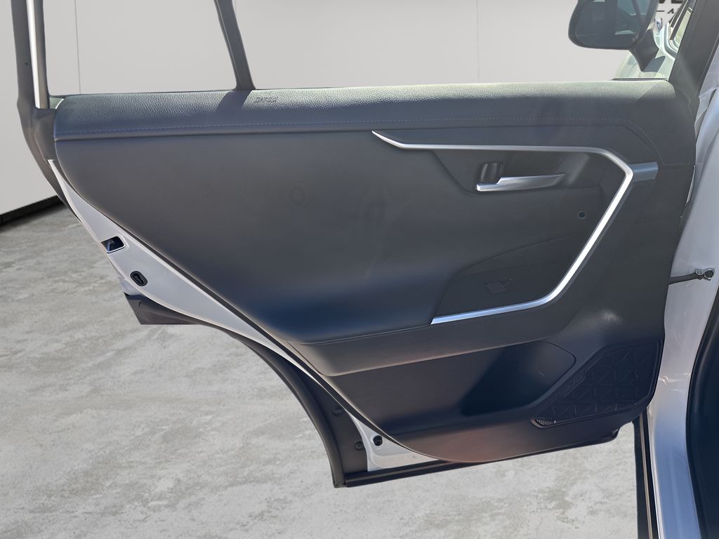 Used Car 2023 Toyota Rav4 Hybrid  Xse For Sale Under $35,000 In Austin, Texas