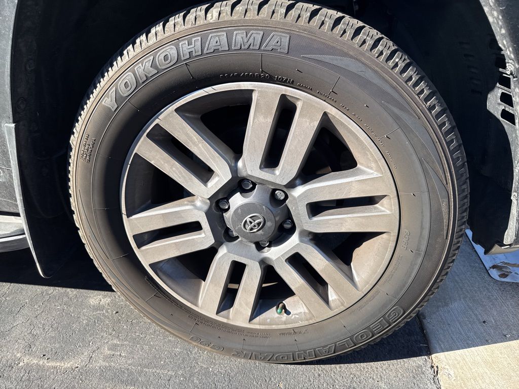 Thumbnail: 2024 Toyota 4Runner - 6