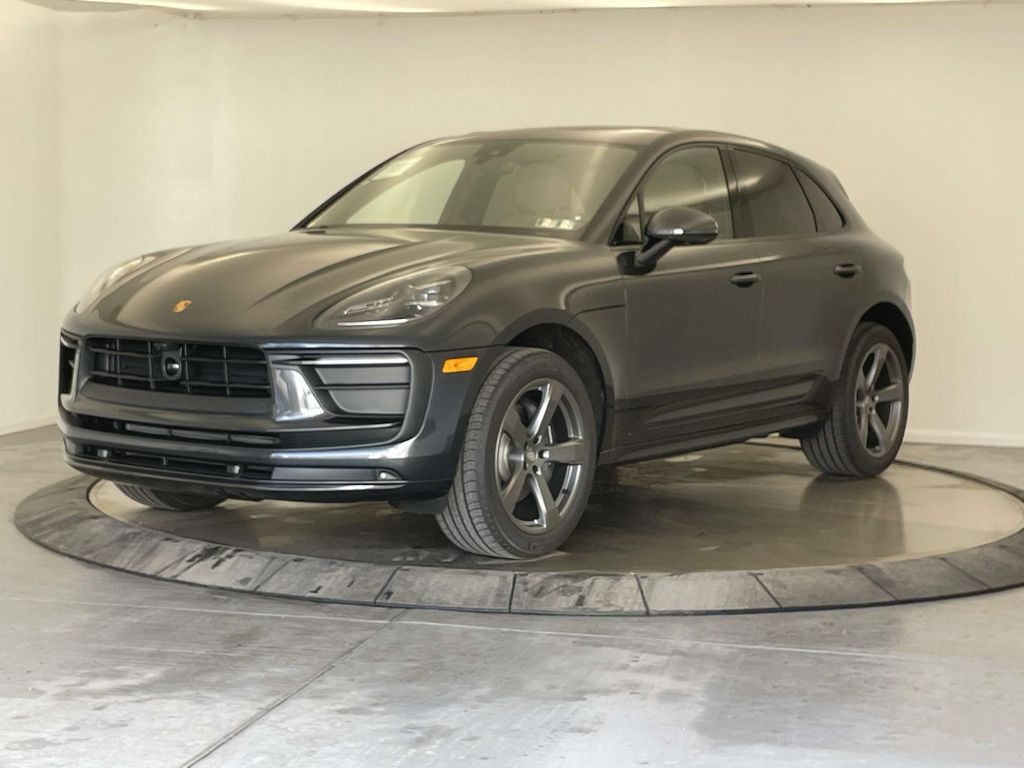 2026 Porsche Macan