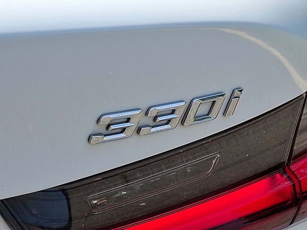 2022 BMW 3 Series 330i xDrive 30