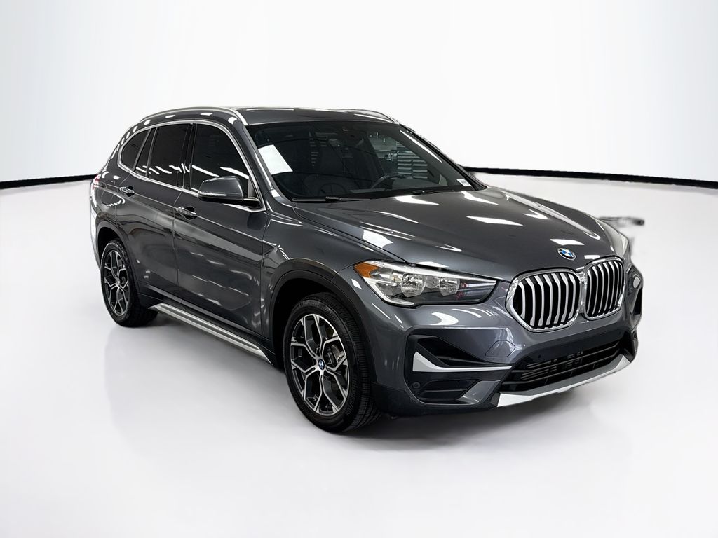 Thumbnail: 2021 BMW X1 - 3