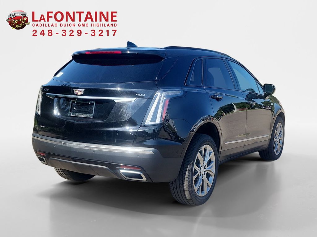 2021 Cadillac XT5 Sport 7