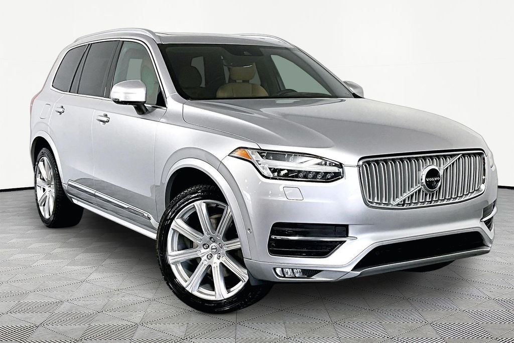 Bright Silver Metallic 2017 Volvo XC90 SUV / Crossover All-Wheel Drive Automatic