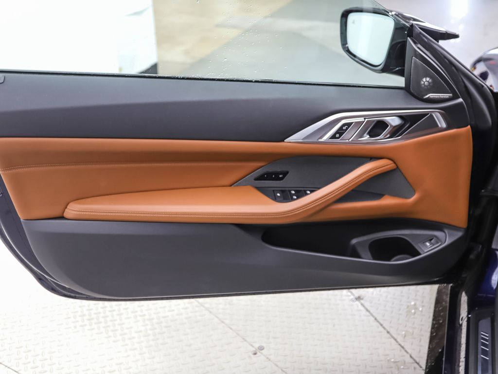 Thumbnail: 2024 BMW M4 - 10