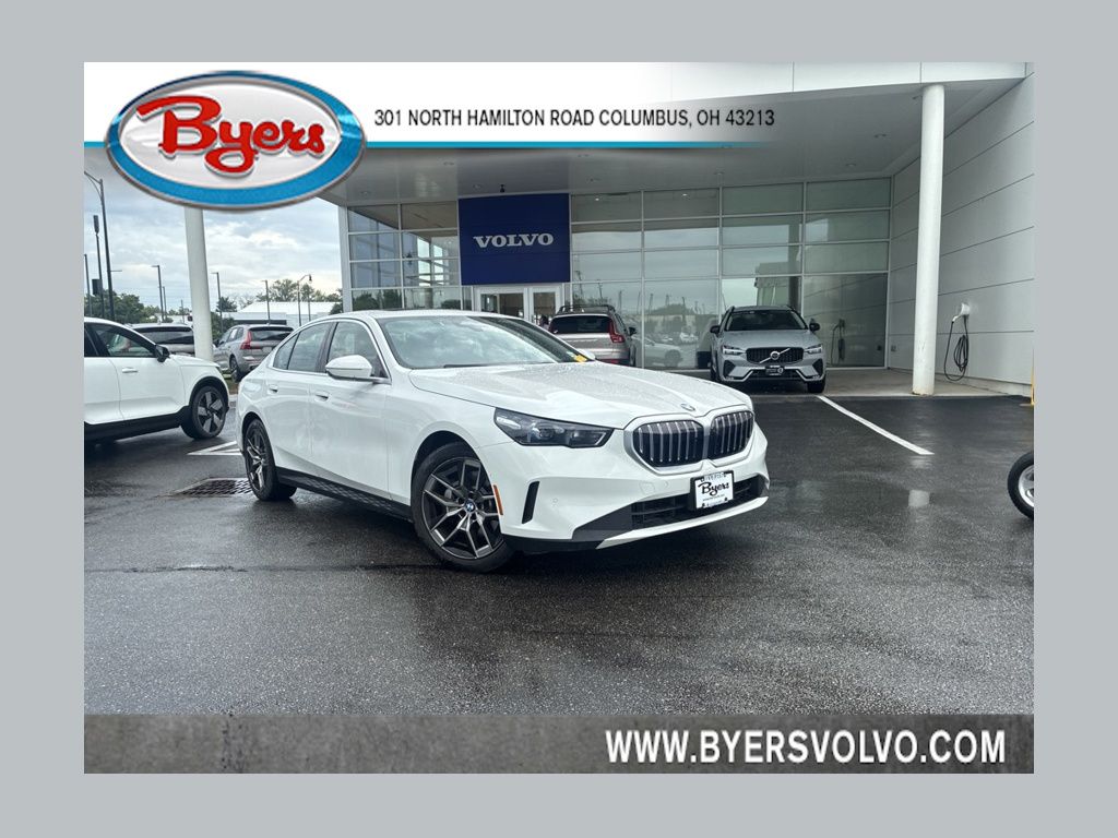 Alpine White 2026 BMW 5 Series Sedan All-Wheel Drive 8-Speed Automatic