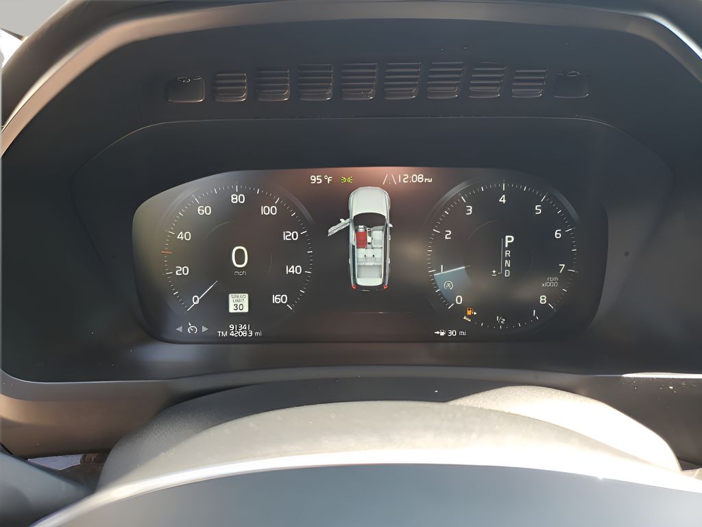 Used Car 2017 Volvo Xc90  T5 Momentum For Sale Under $20,000 In Austin, Texas