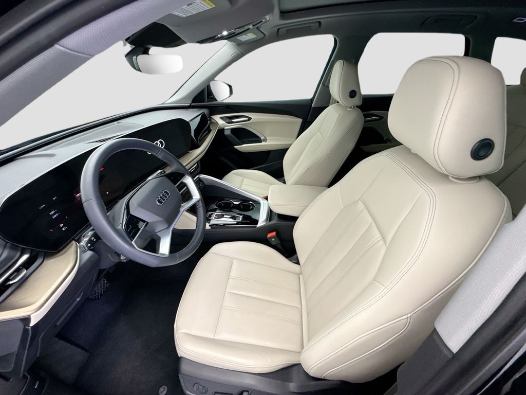 Used 2025 Black Audi  image 18