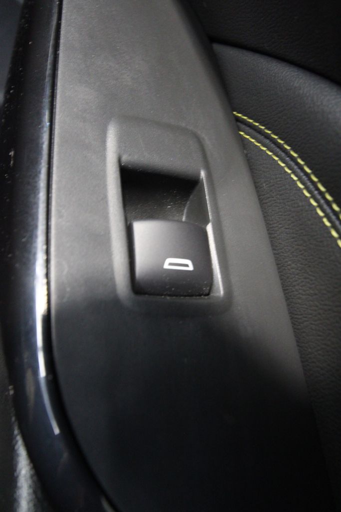 Used 2025 Chevrolet Trax SUV
