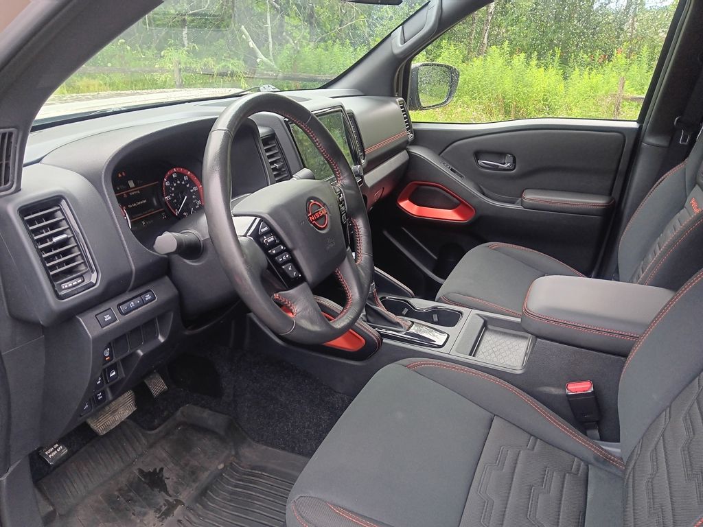 Used 2023 Nissan Frontier Truck