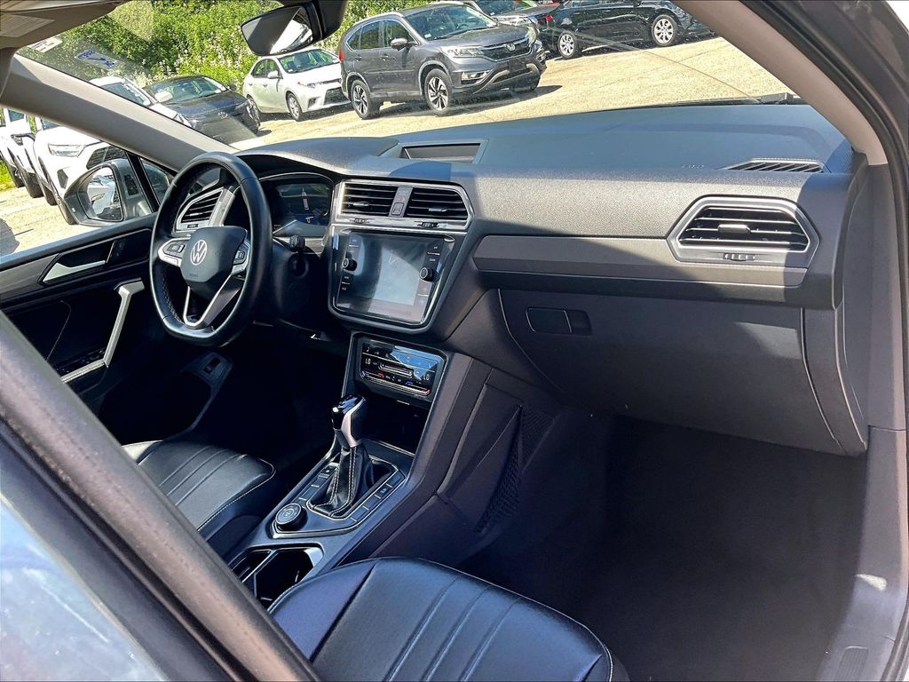 2024 Volkswagen Tiguan — photo 14