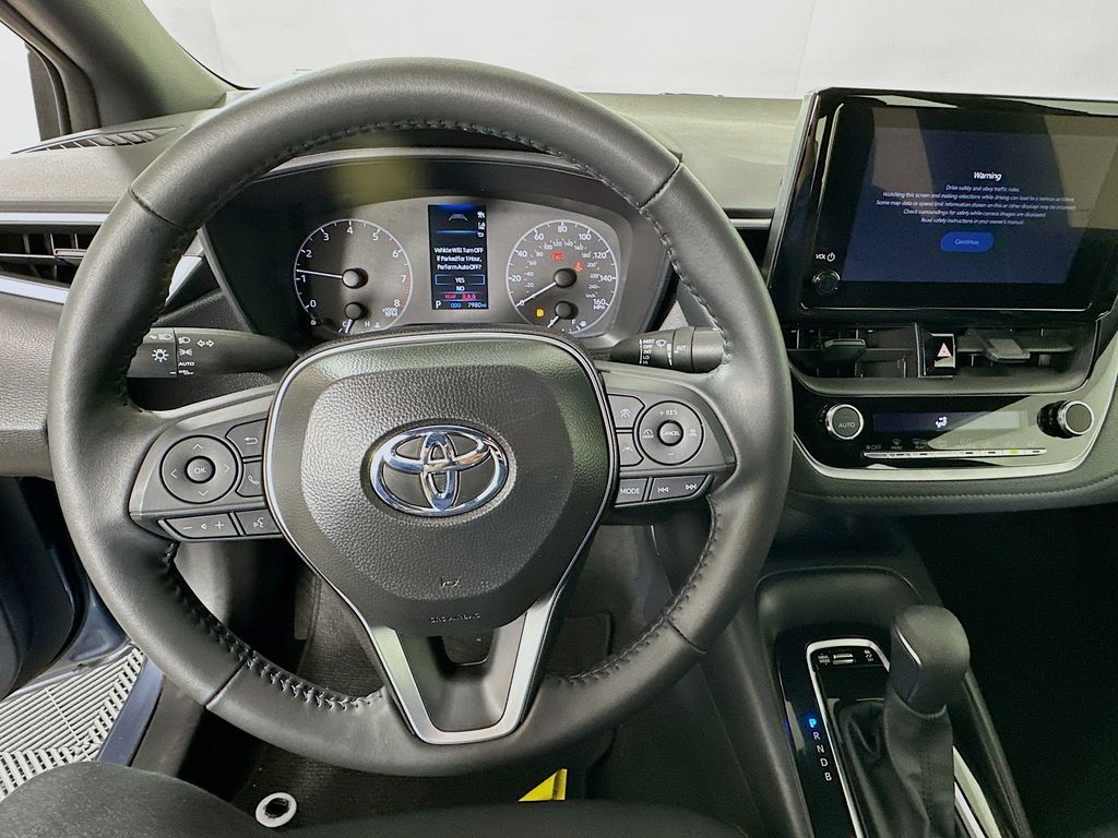 Thumbnail: 2025 Toyota Corolla - 11