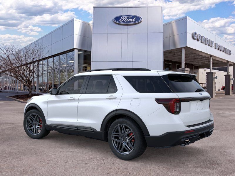 New 2026 Star White Metallic Tri-Coat Ford ST image 4