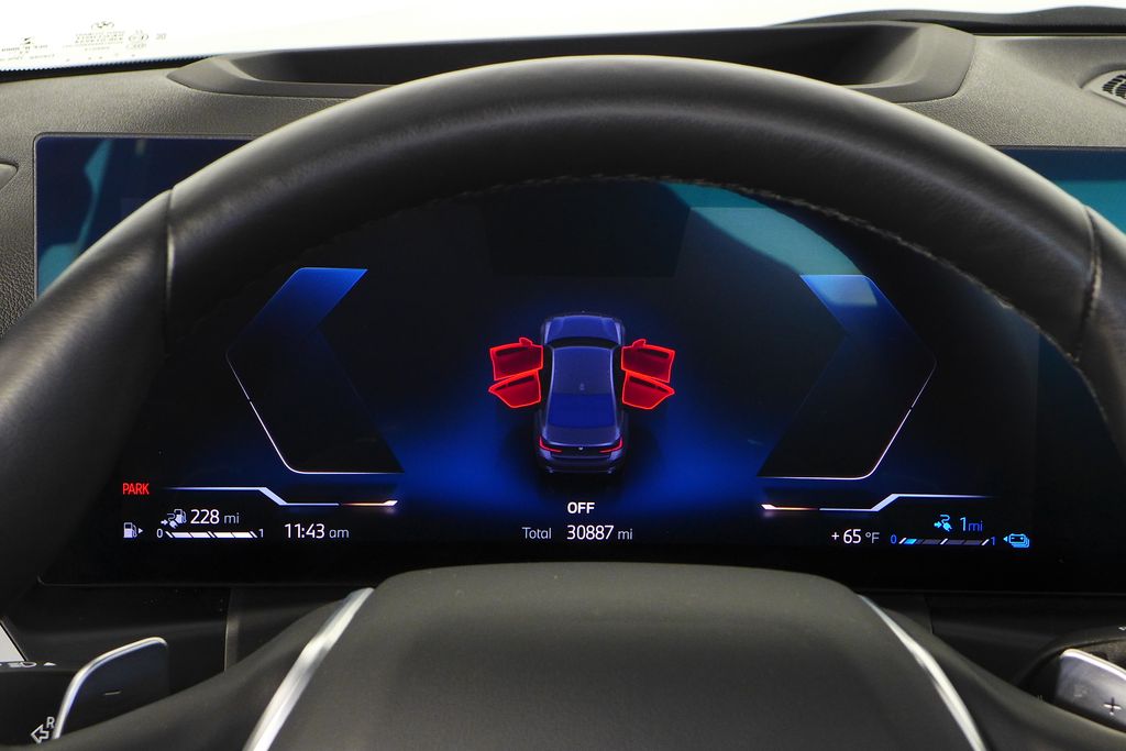 Thumbnail: 2023 BMW 3 Series - 28