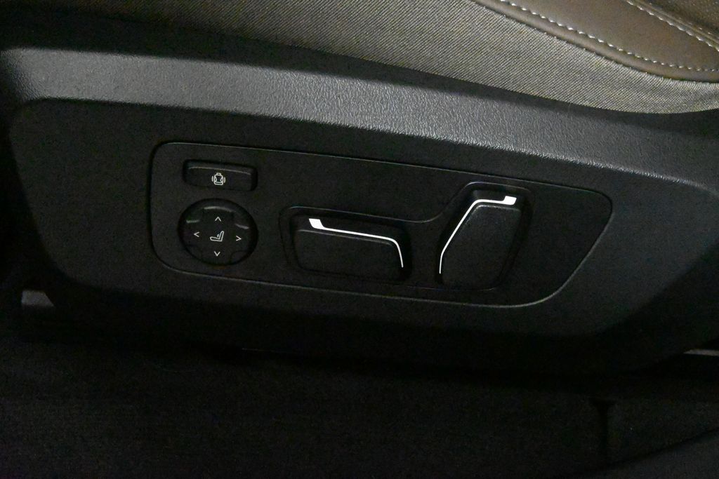 Thumbnail: 2026 BMW X3 - 27