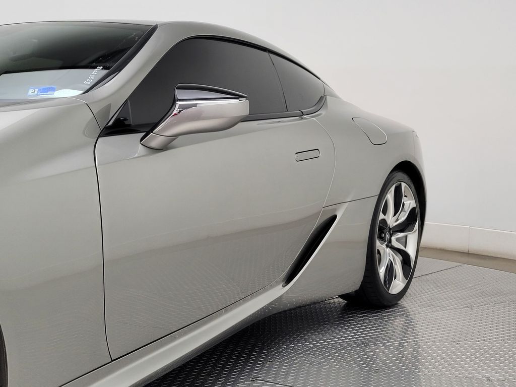 Thumbnail: 2021 Lexus LC - 5