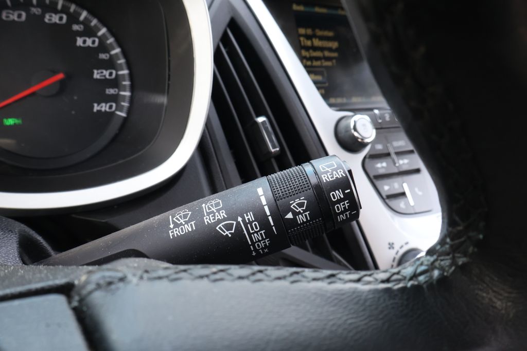 Thumbnail: 2017 Chevrolet Equinox - 19