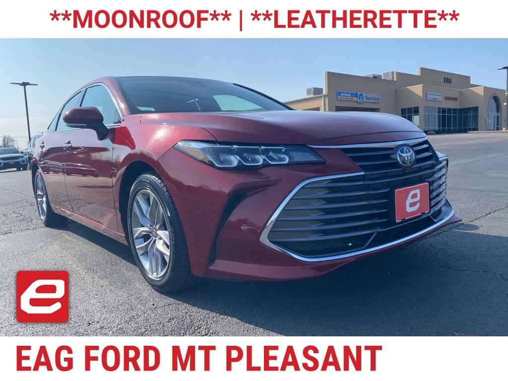 2022 Toyota Avalon Hybrid XLE FWD